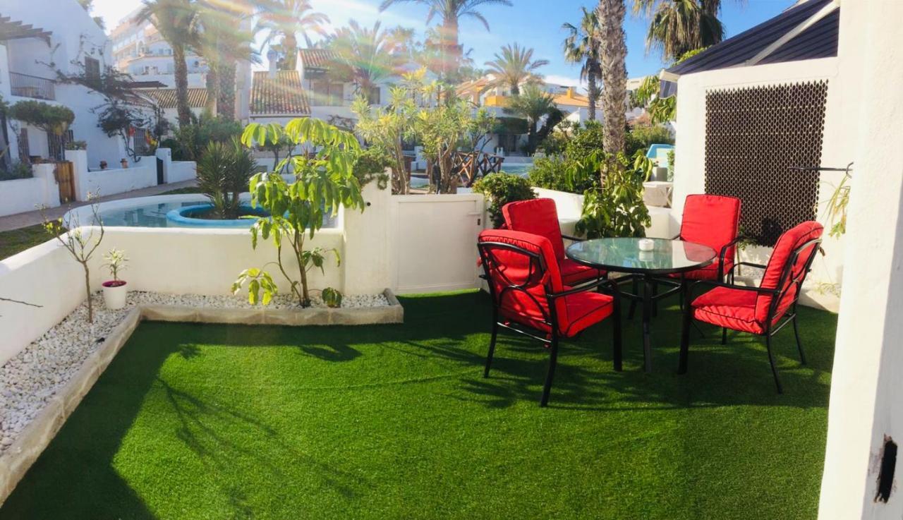 Preciosa Casita Junto Al Mar Villa Roquetas de Mar Exteriör bild